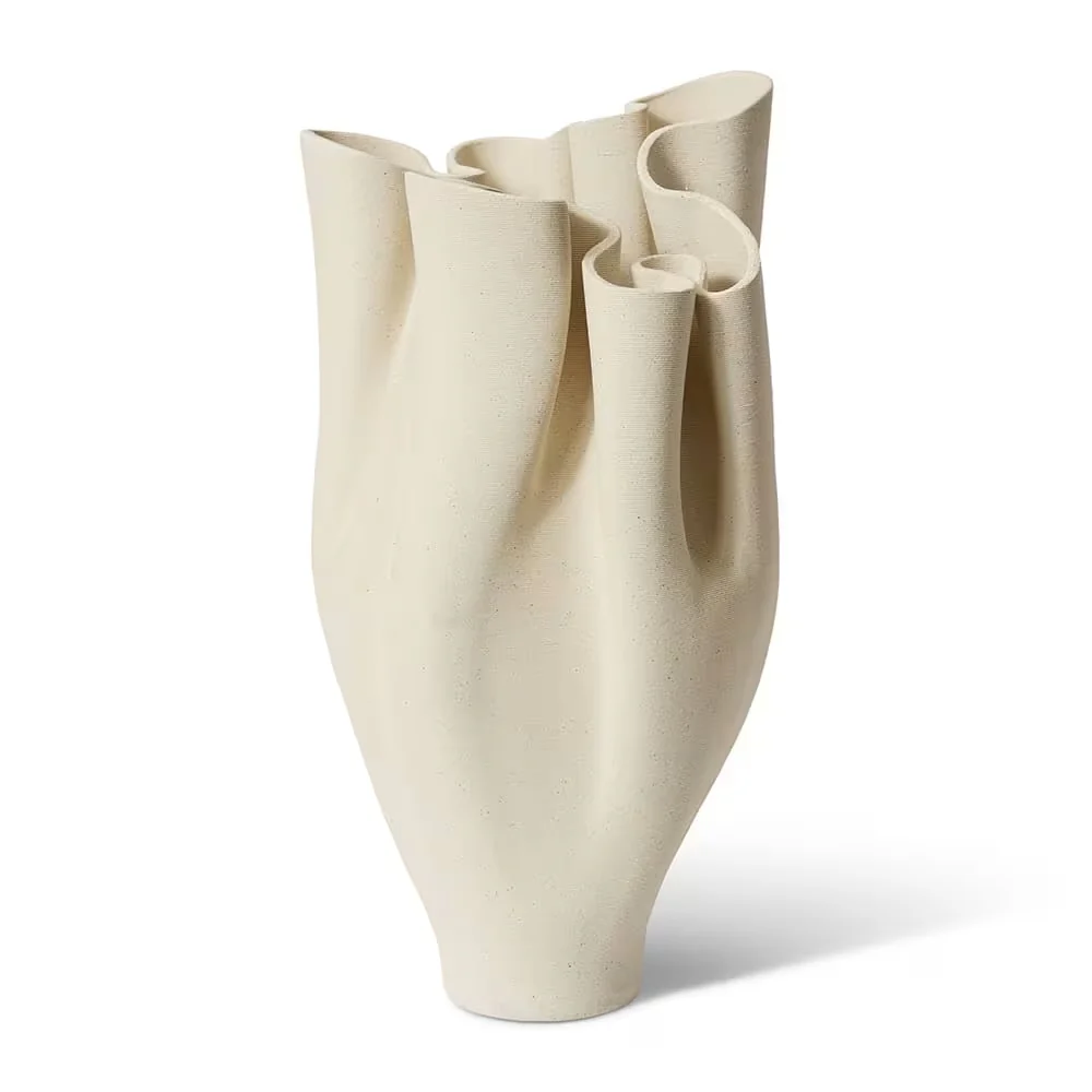 Adia Vessel - Image 2