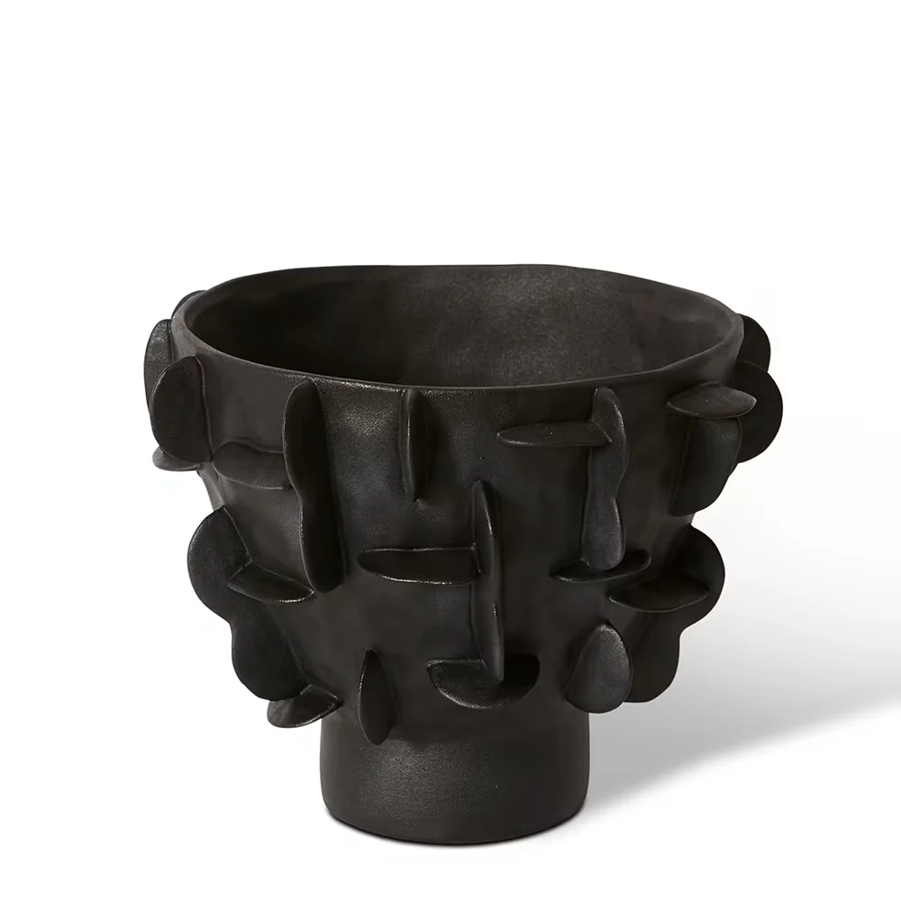 Adoru Vase