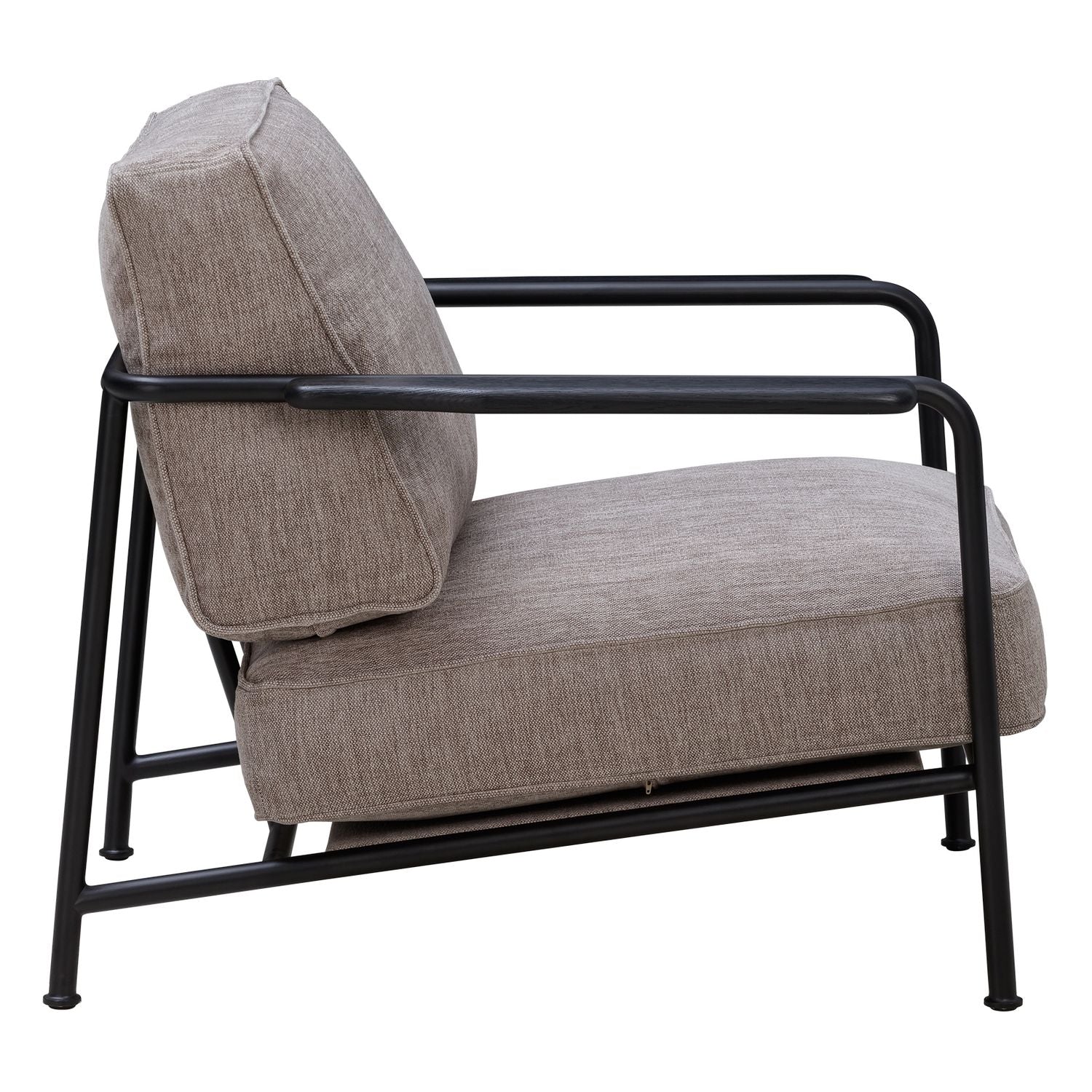 Aero Large Lounge Chair - Image 14
