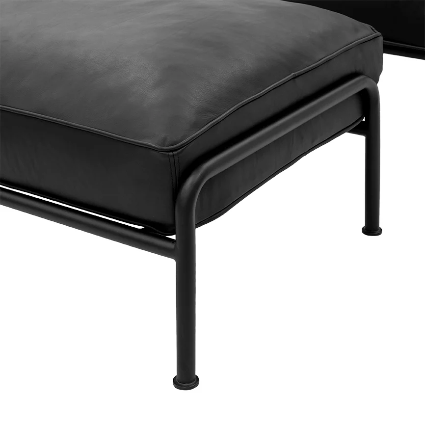 Aero Large Lounge Chair - Image 32
