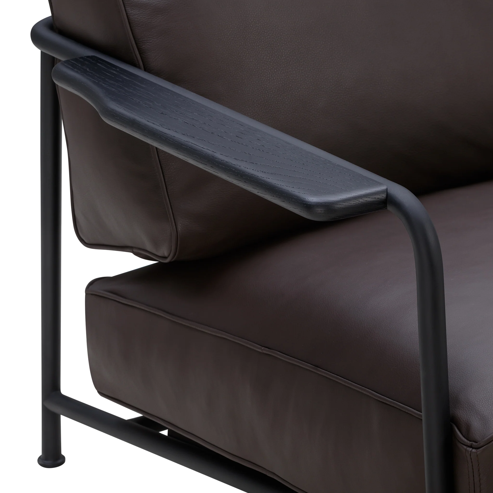 Aero Large Lounge Chair - Image 34