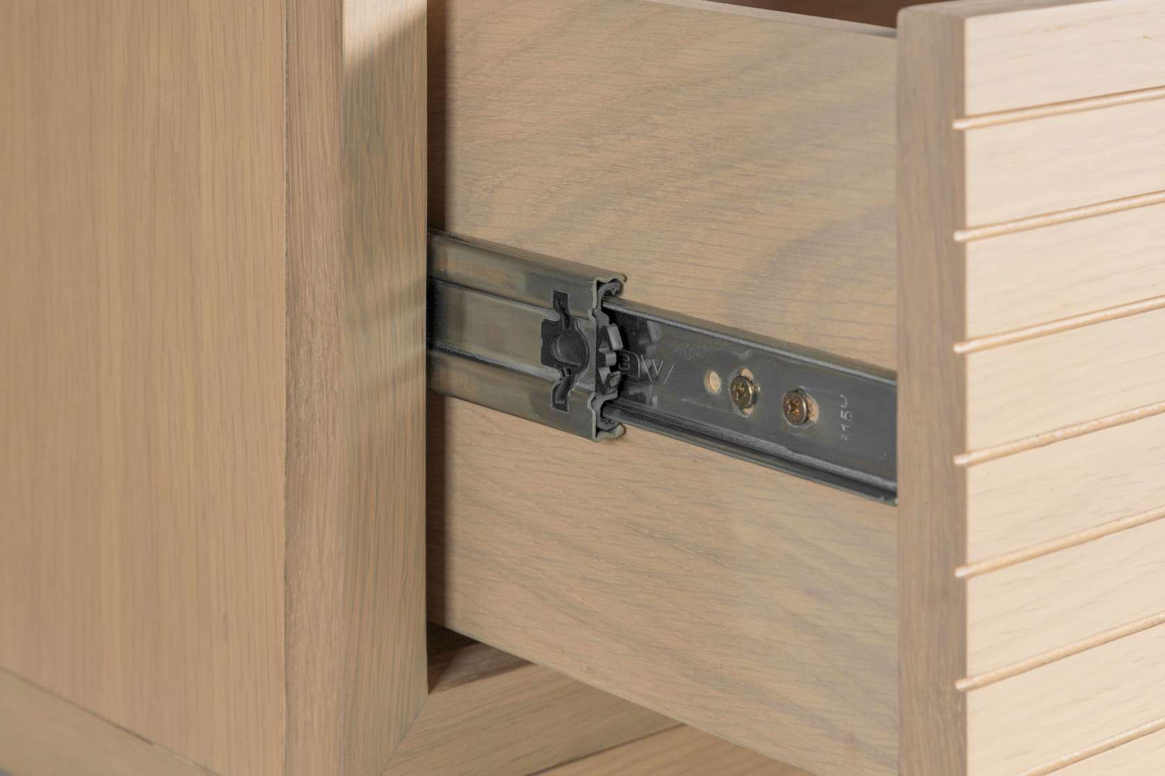Alida Bedside Table - Image 7