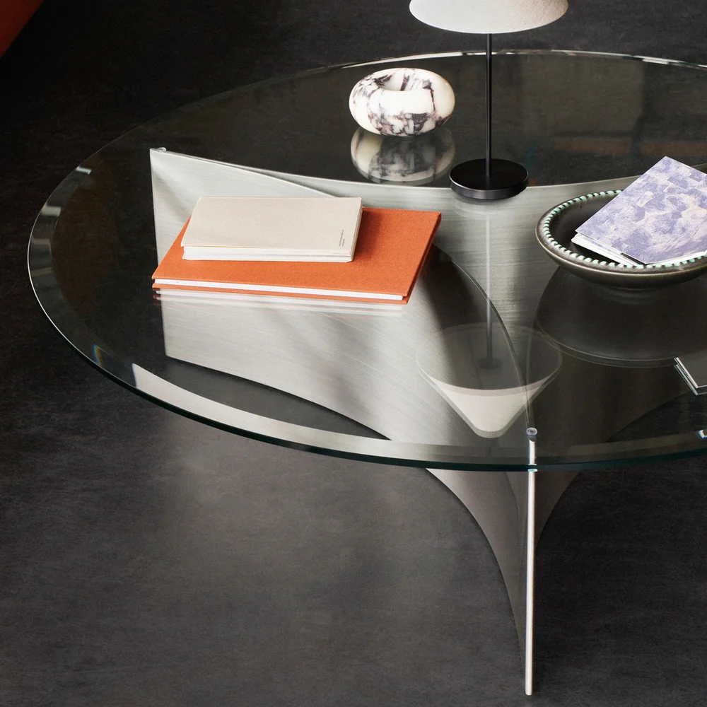 Arc Table