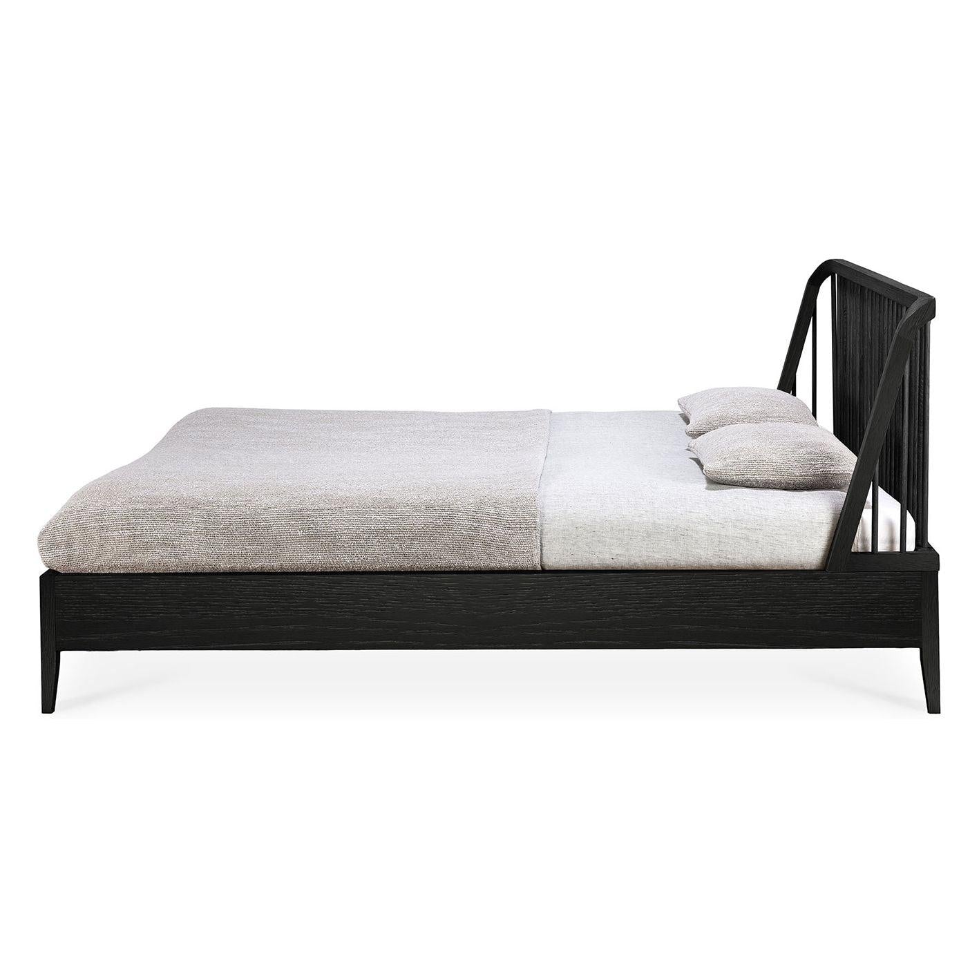 Ethnicraft Oak Spindle King Bed - Image 3