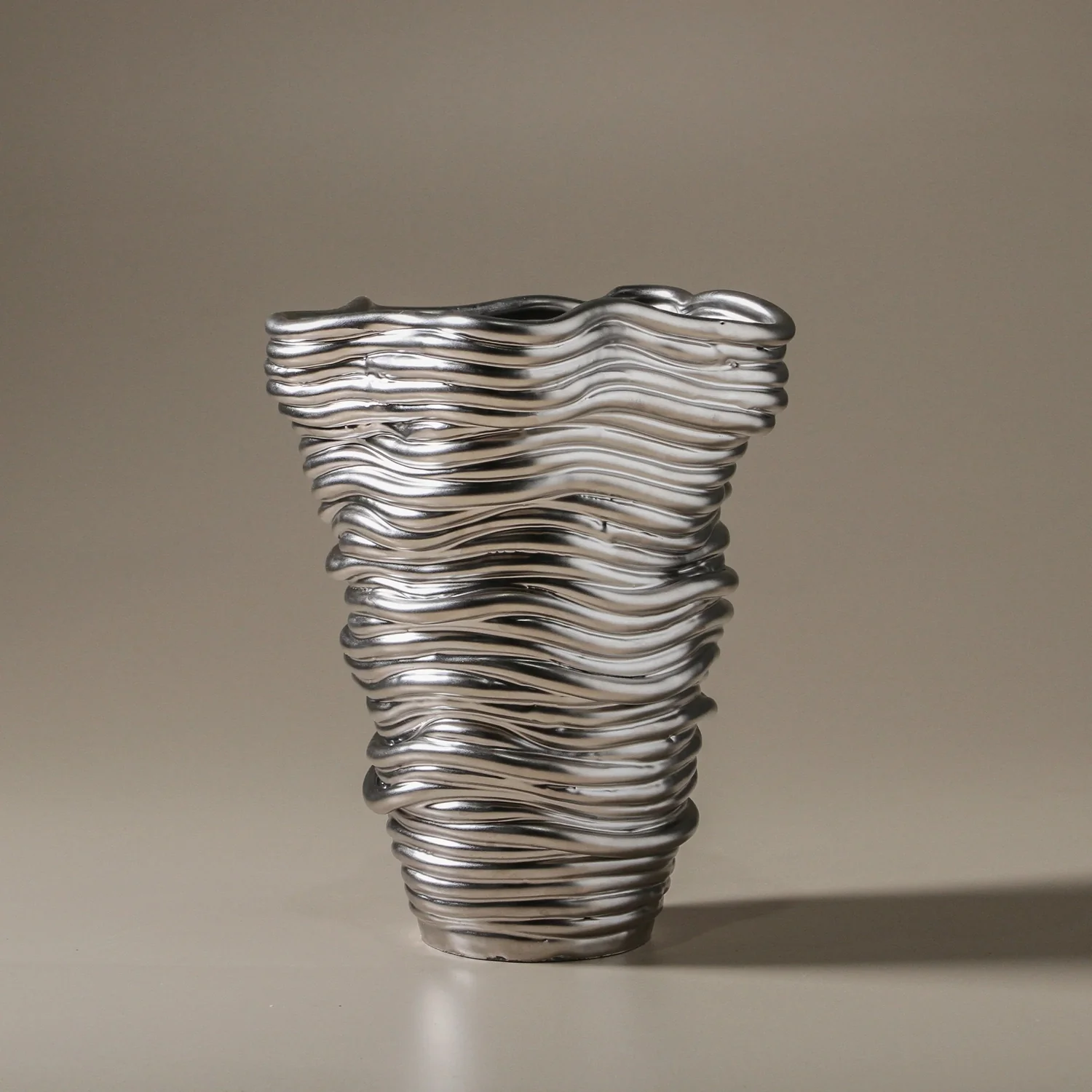 Facade Vase