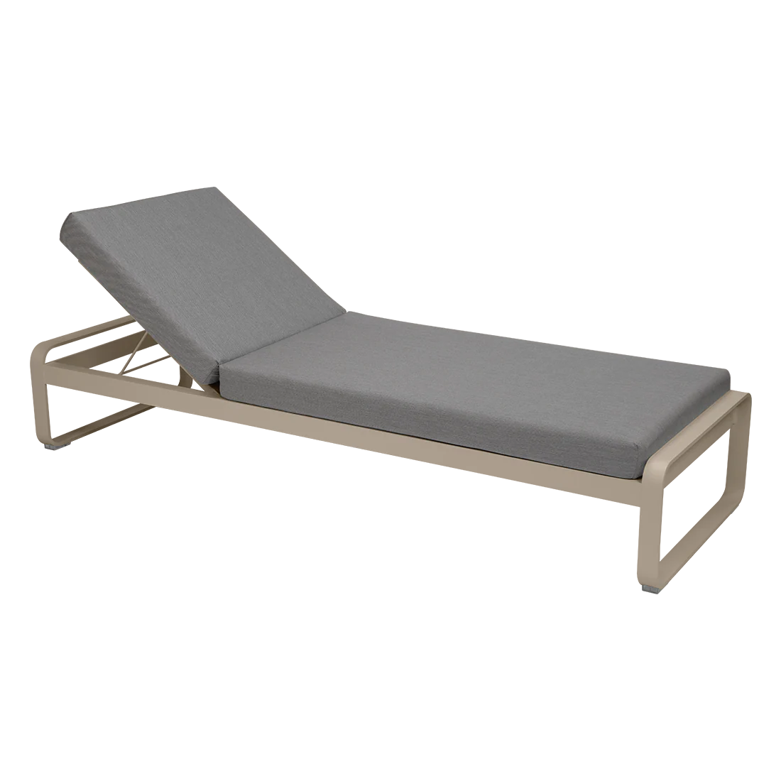 Fermob Bellevie Sunlounger - Image 3