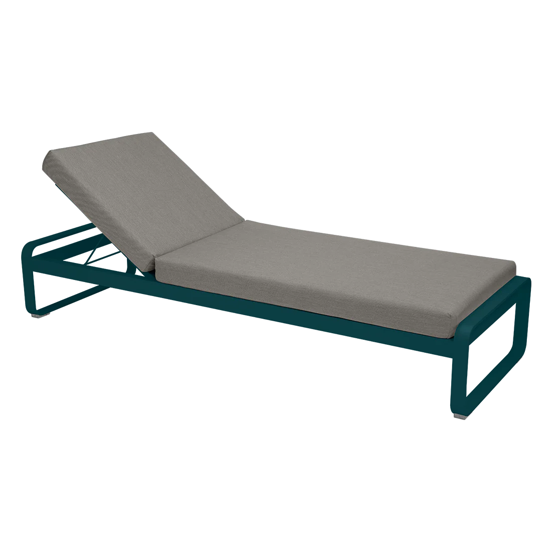Fermob Bellevie Sunlounger - Image 79