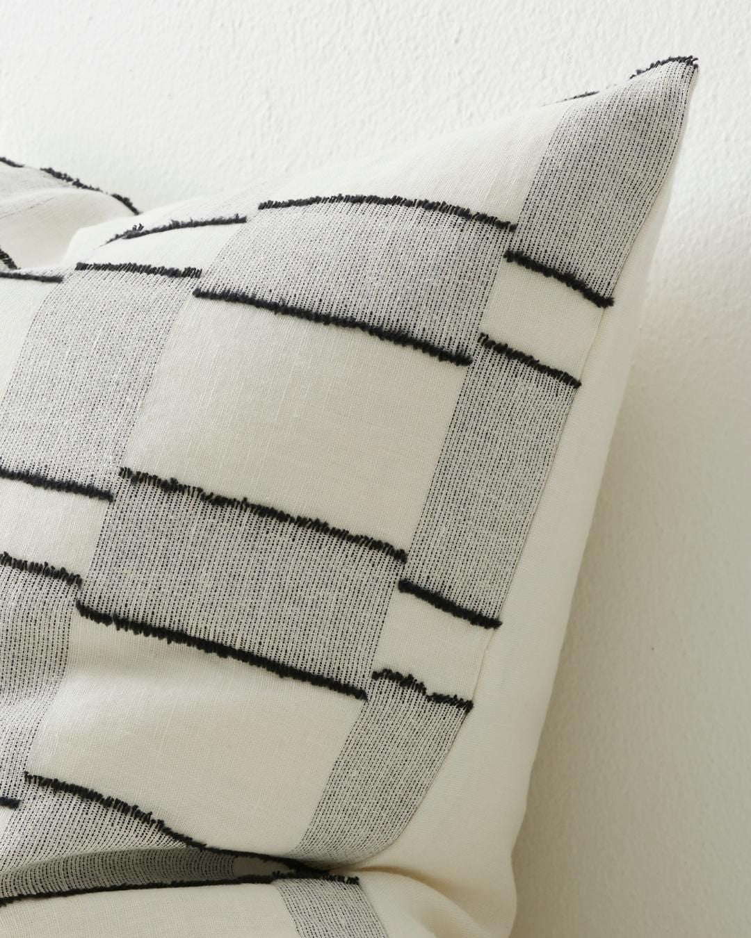 Lorenzo Cushion - Image 8