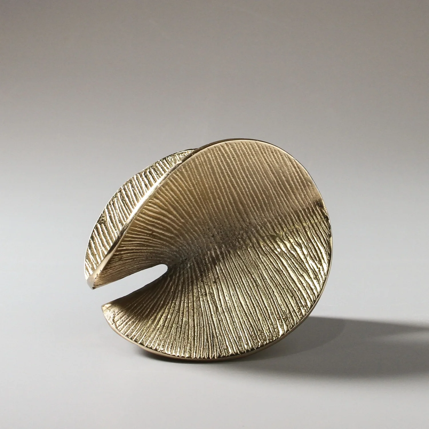 Lusk Sculpture - Image 2
