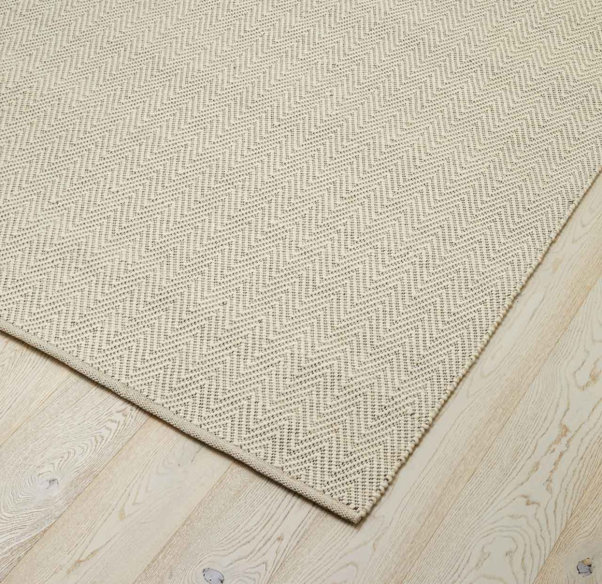 Matterhorn Rug - Image 12