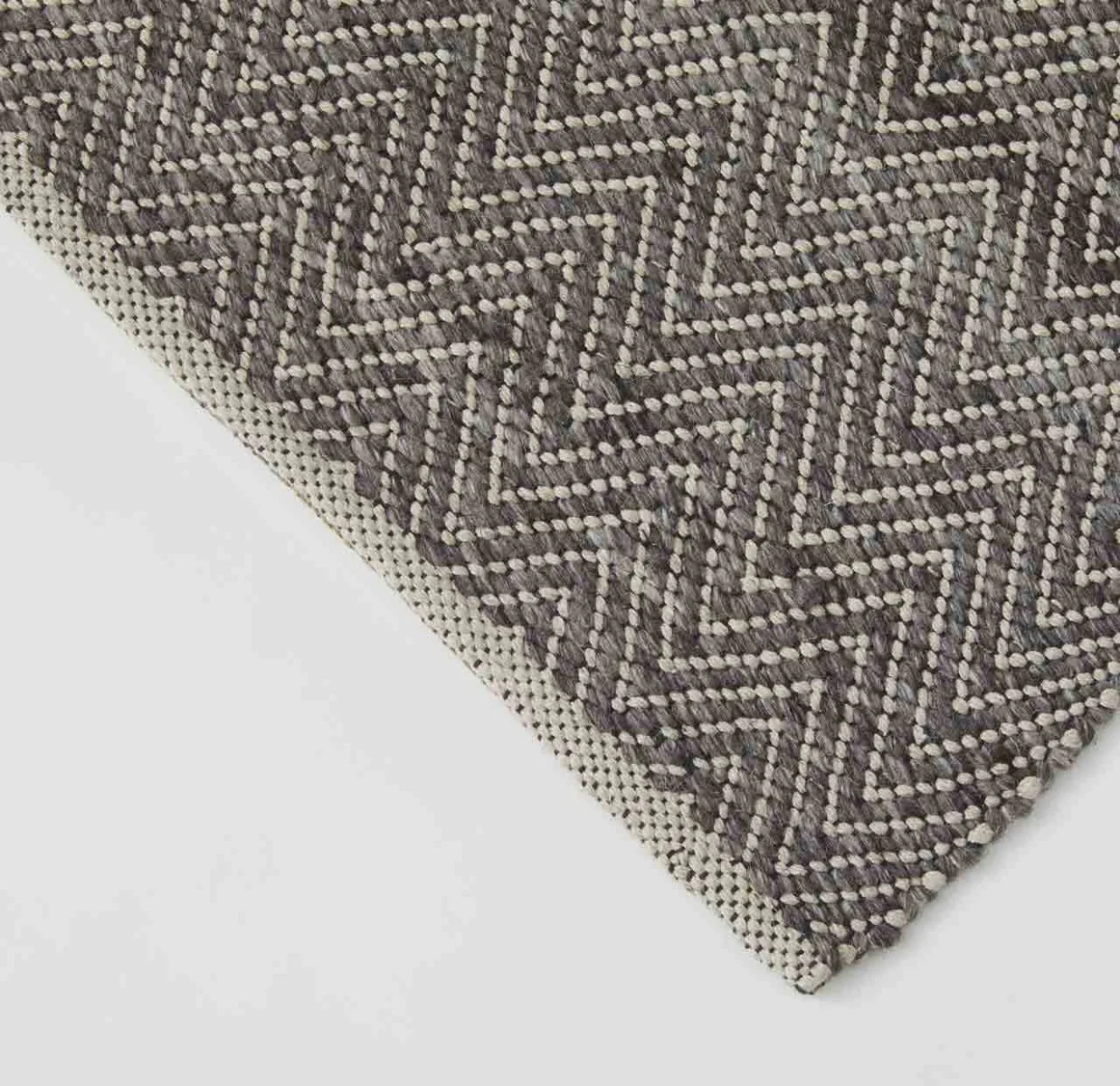 Matterhorn Rug - Image 4