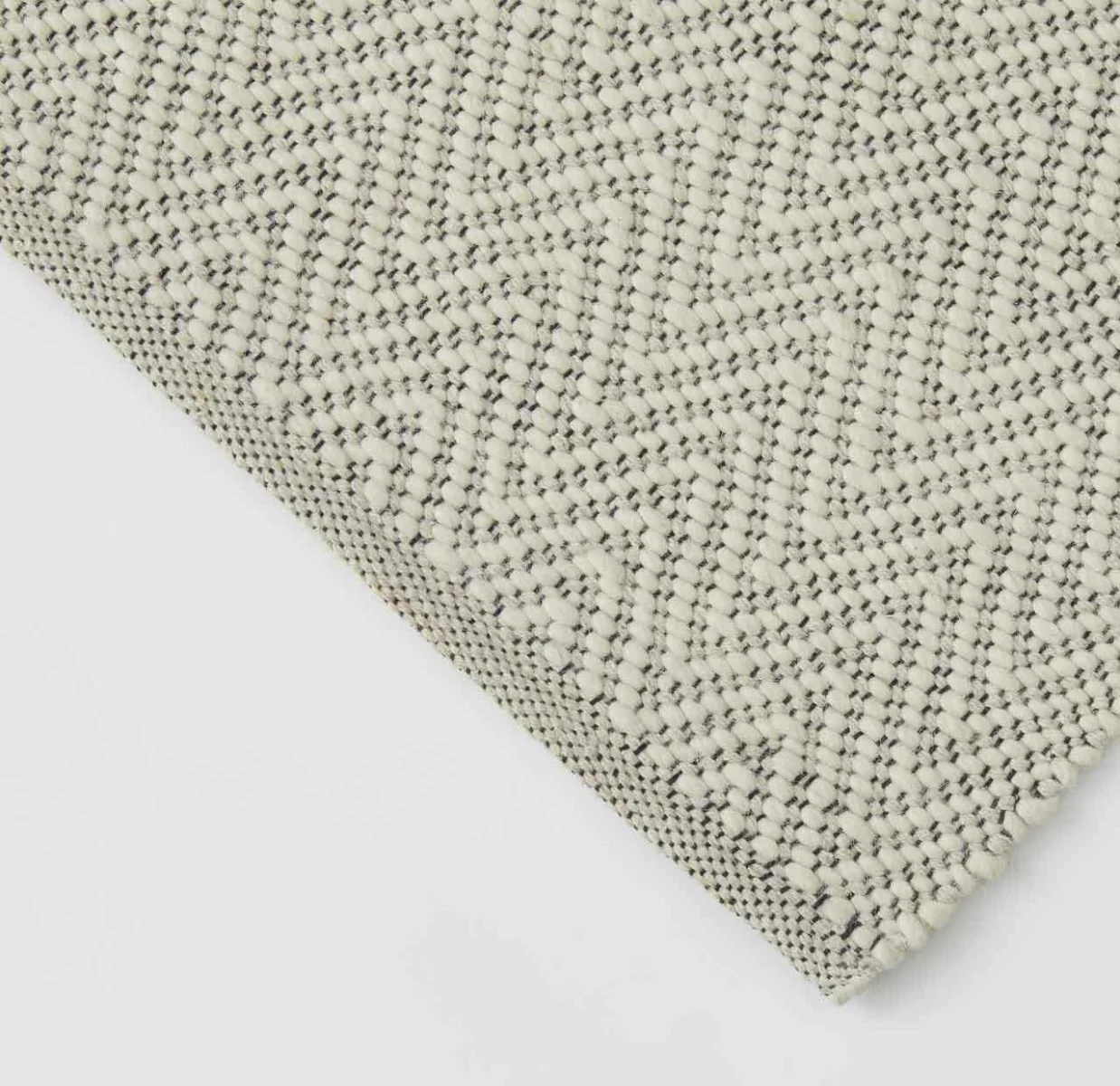Matterhorn Rug - Image 6