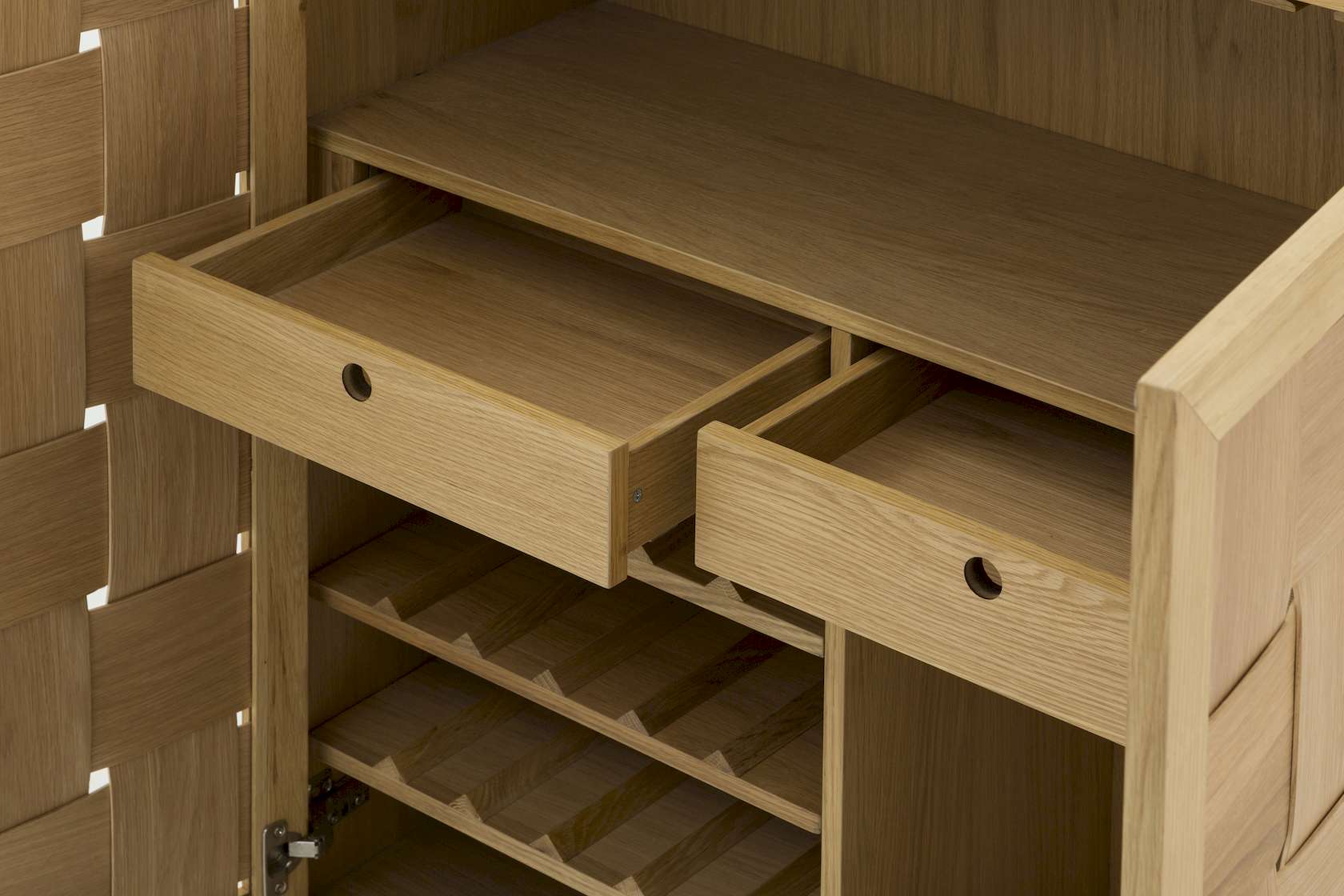Otto Bar Cabinet - Image 4