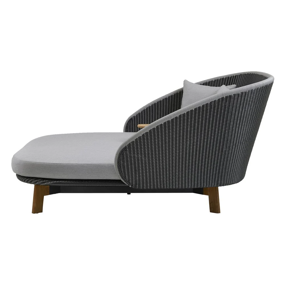Peacock Daybed - Image 3