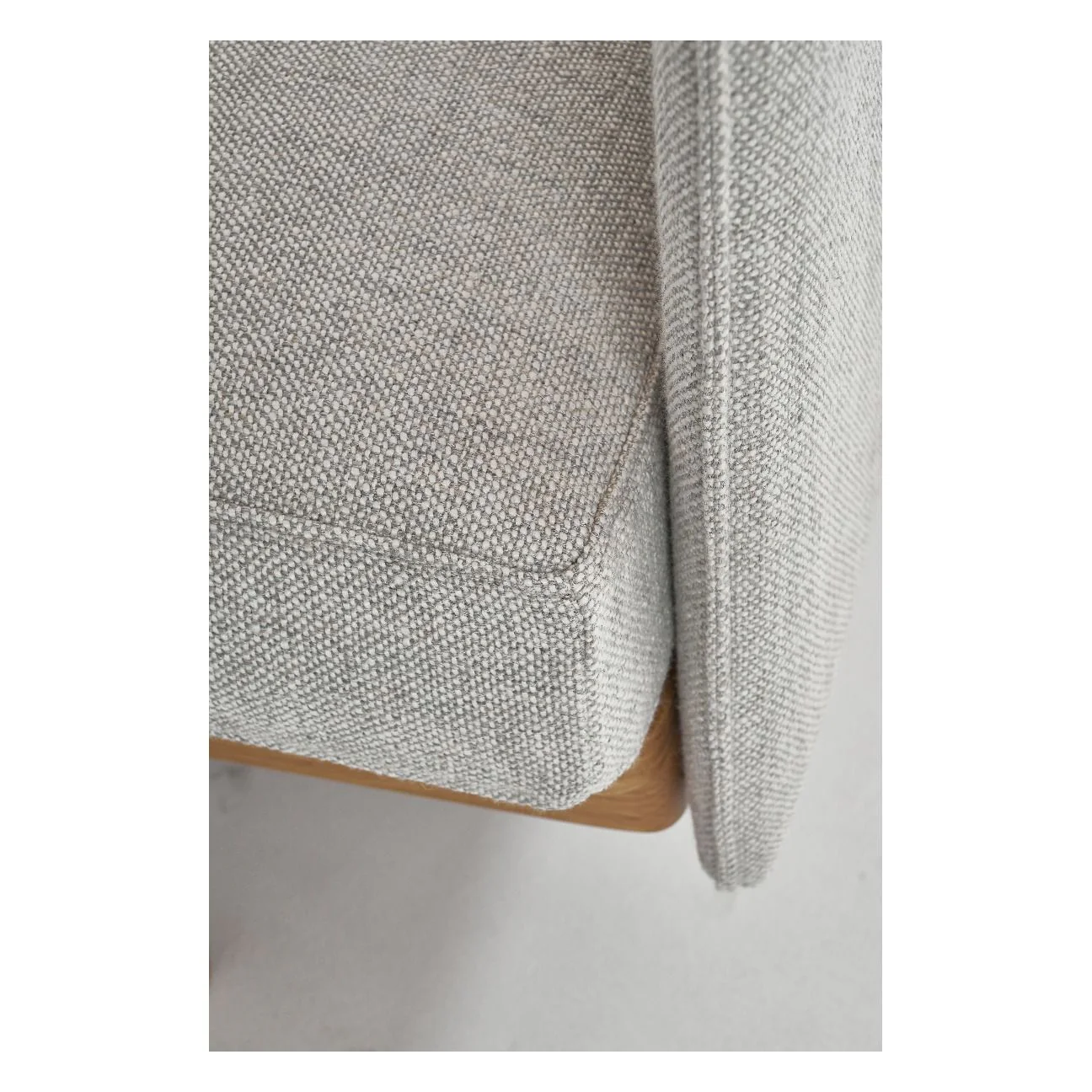 Pensive 2.5 Seater Sofa - Image 12