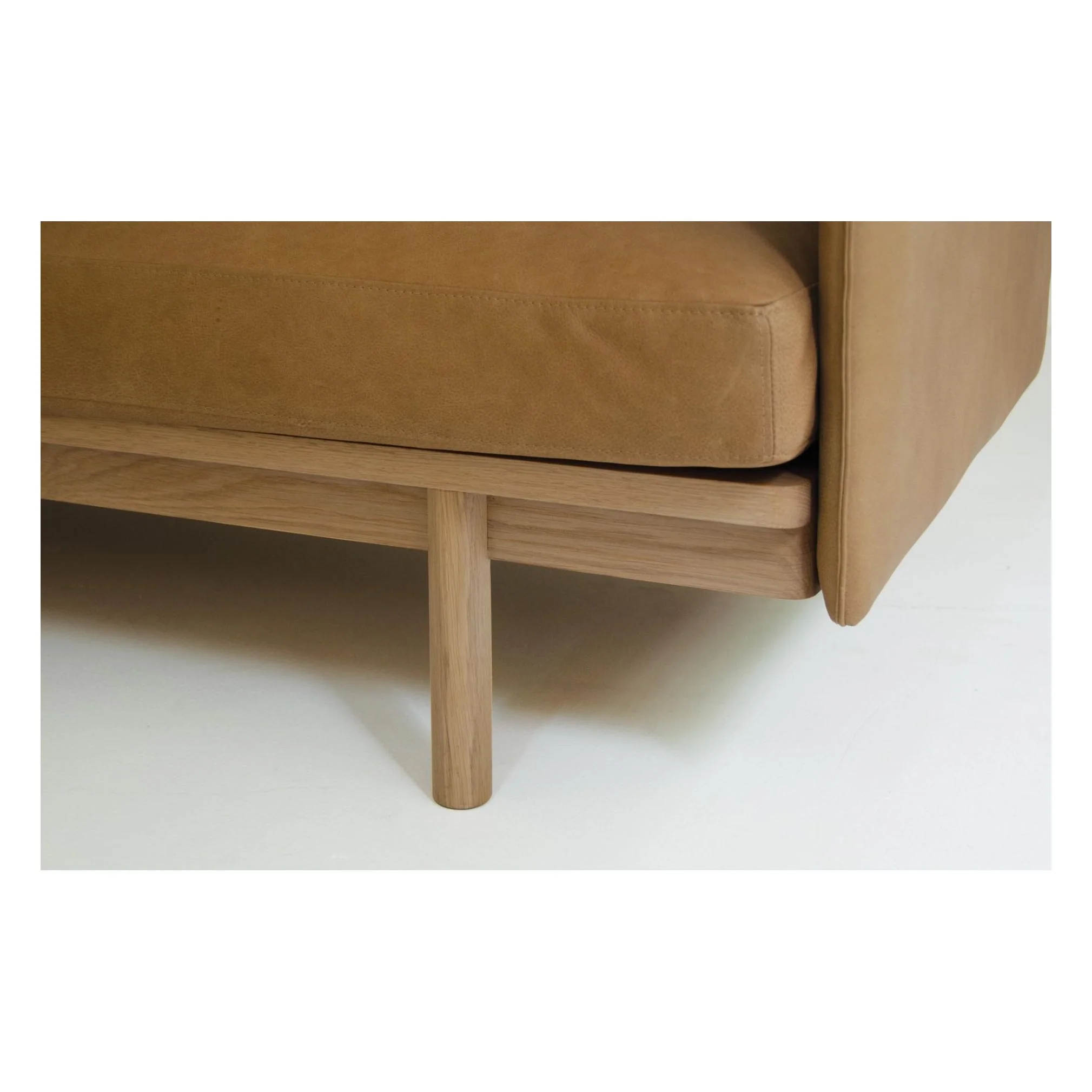Pensive 3.5 Seater Sofa - Image 15