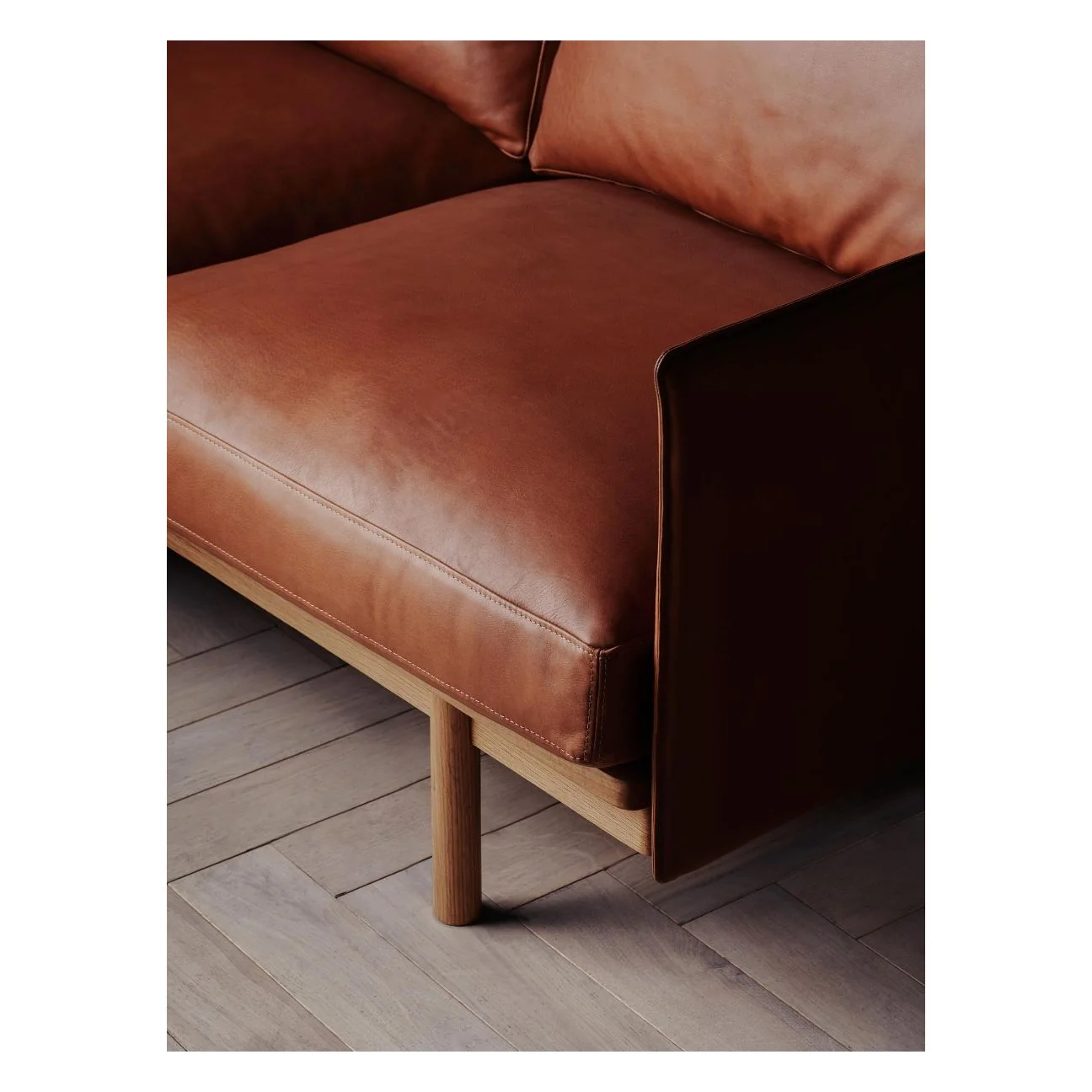 Pensive 3.5 Seater Sofa - Image 18