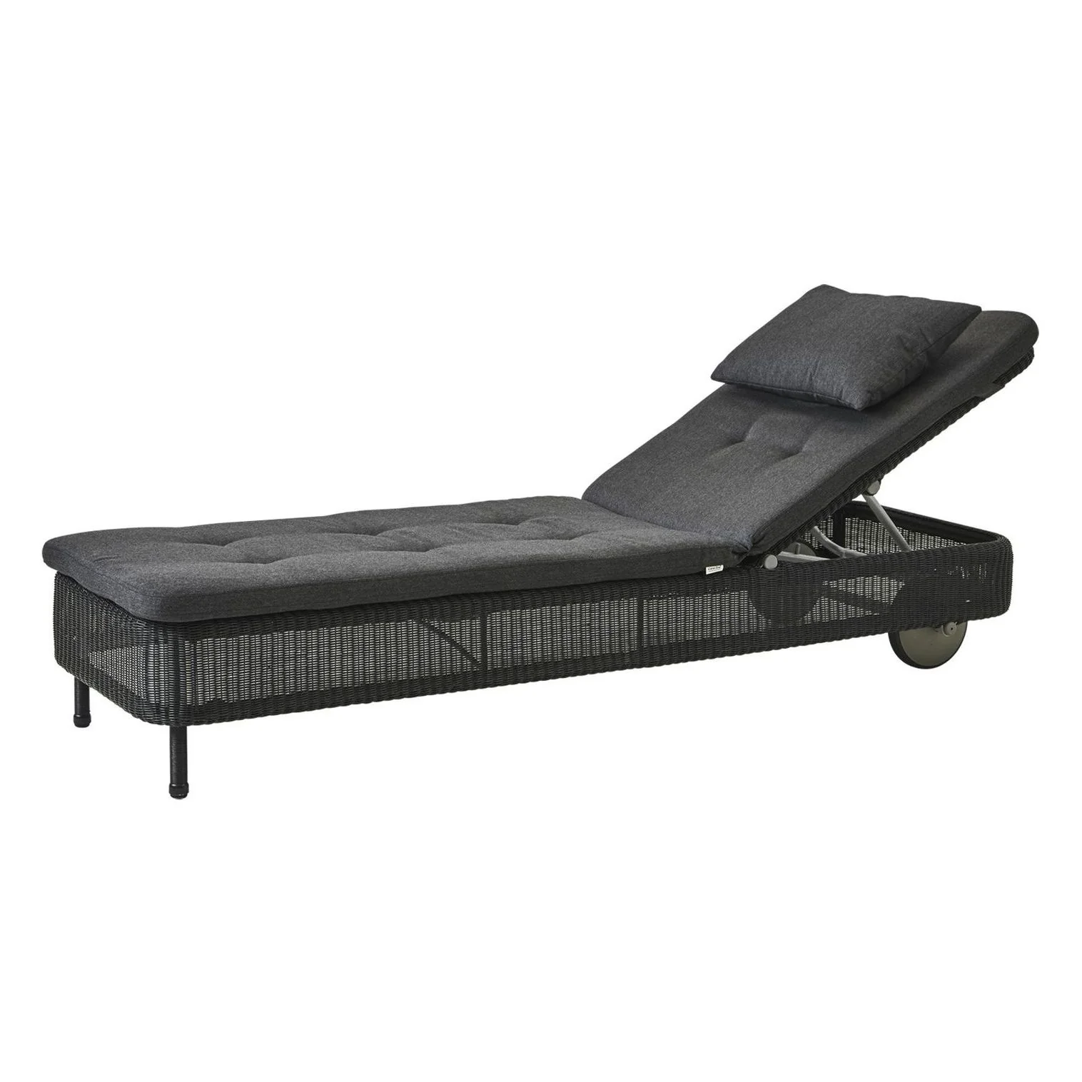 Presley Sunbed