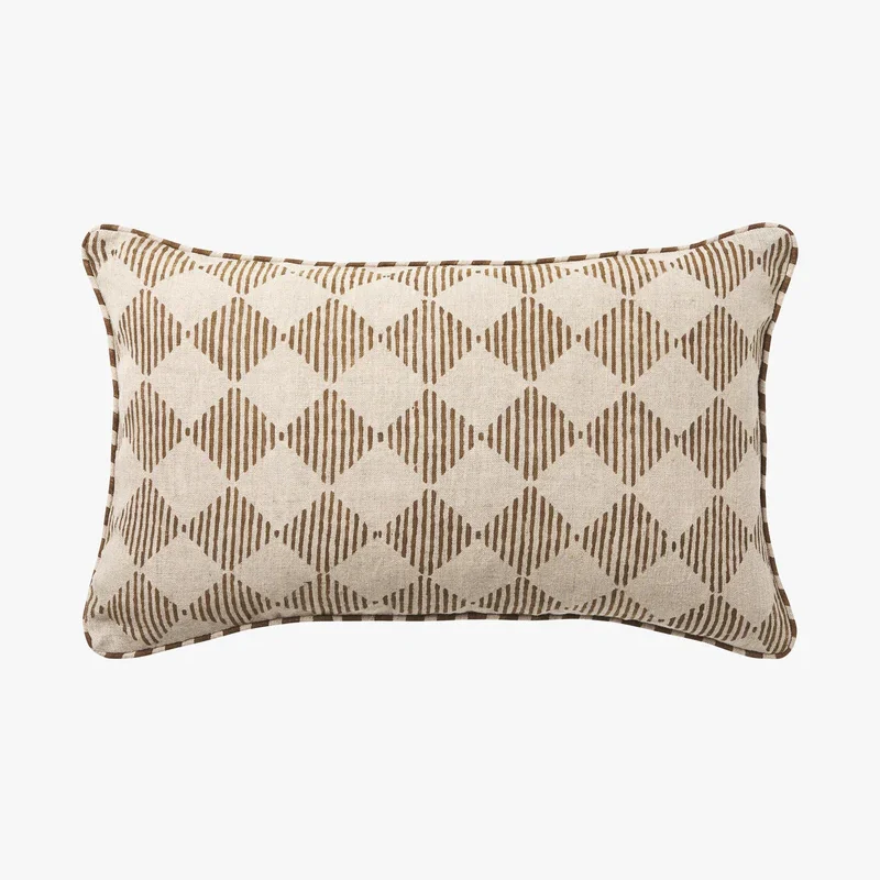 Quinn Reversible Linen Cushion - Image 5