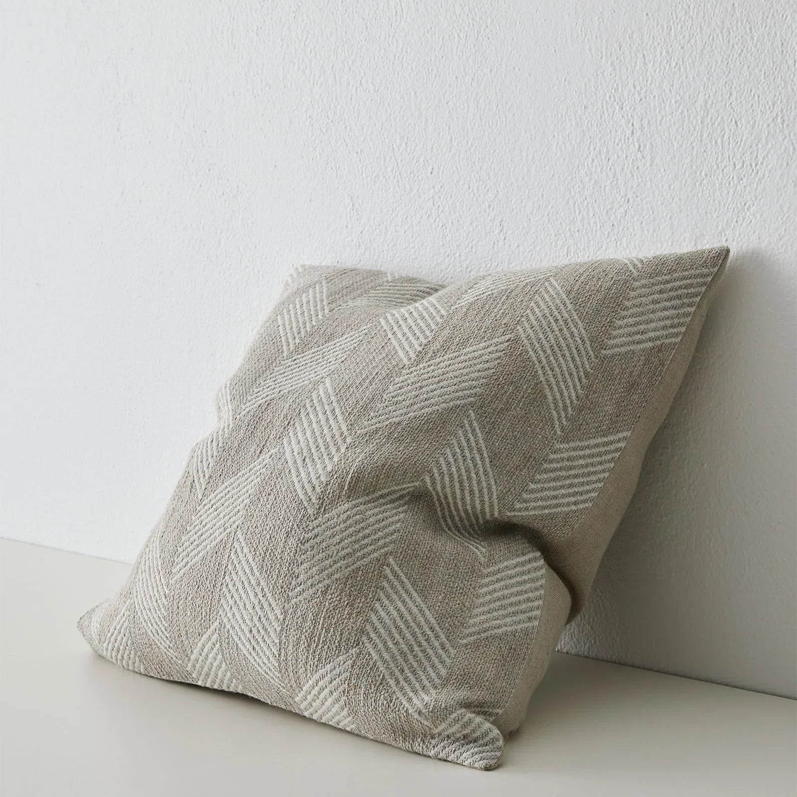 Riva Cushion - Image 2