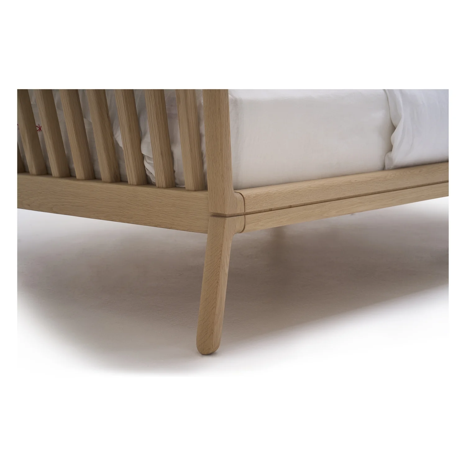 Sensu Queen Bed - Image 10