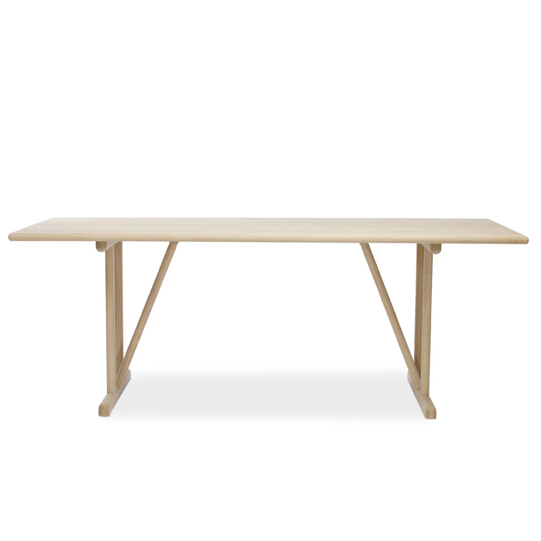 SH Shaker Dining Table - Oak/Soap - Floor Stock
