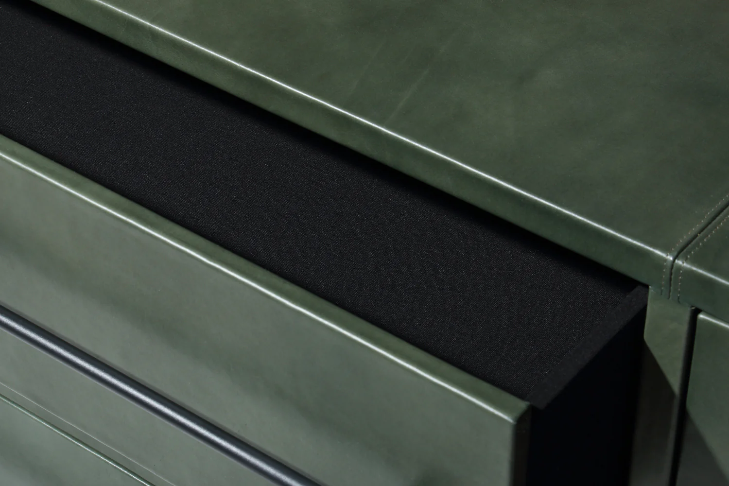 Trunk Six Drawers - Image 9