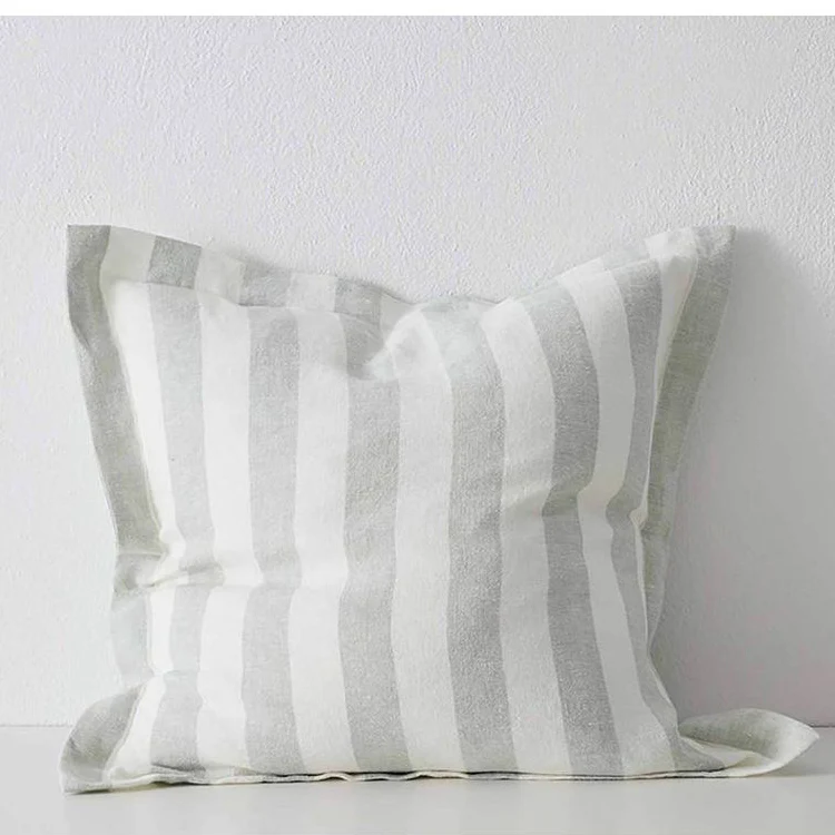 Vito Cushion