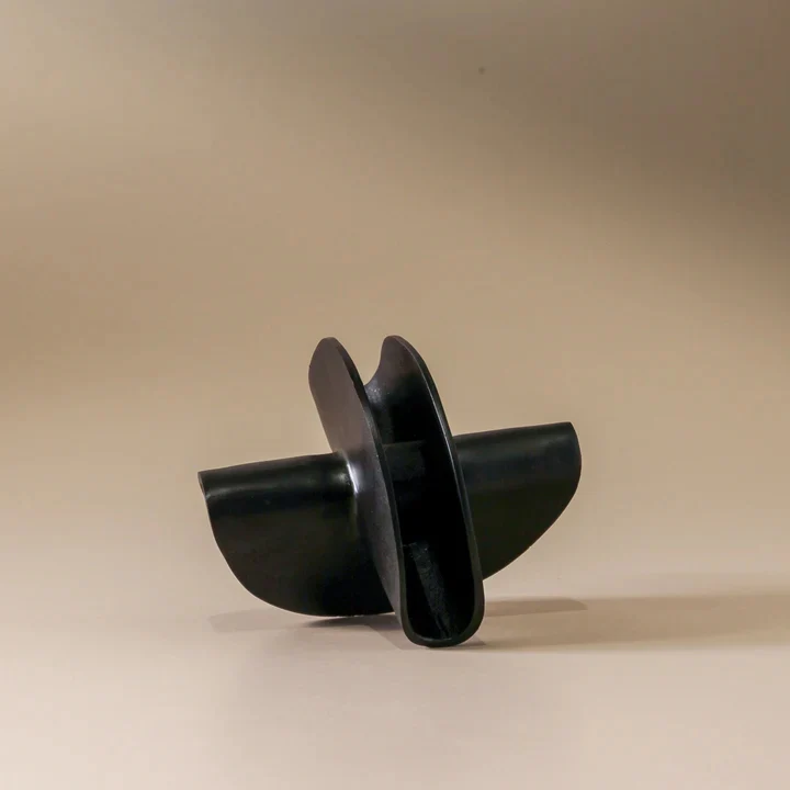 Zeyra Sculpture - Image 3